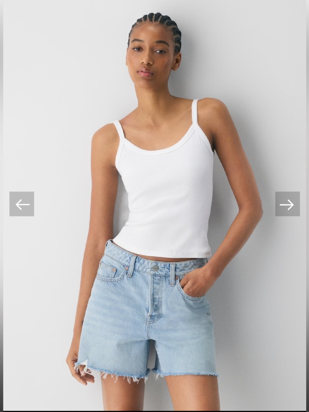 Denim Forum The Ex-Bf Mid-thigh denim short size 28